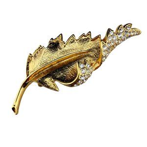 Gold Tone Leaf Brooch With Sparkling Rhinestones Vintage‎ Style